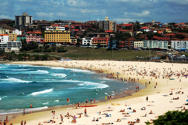 Bondi Beach full of tourists.